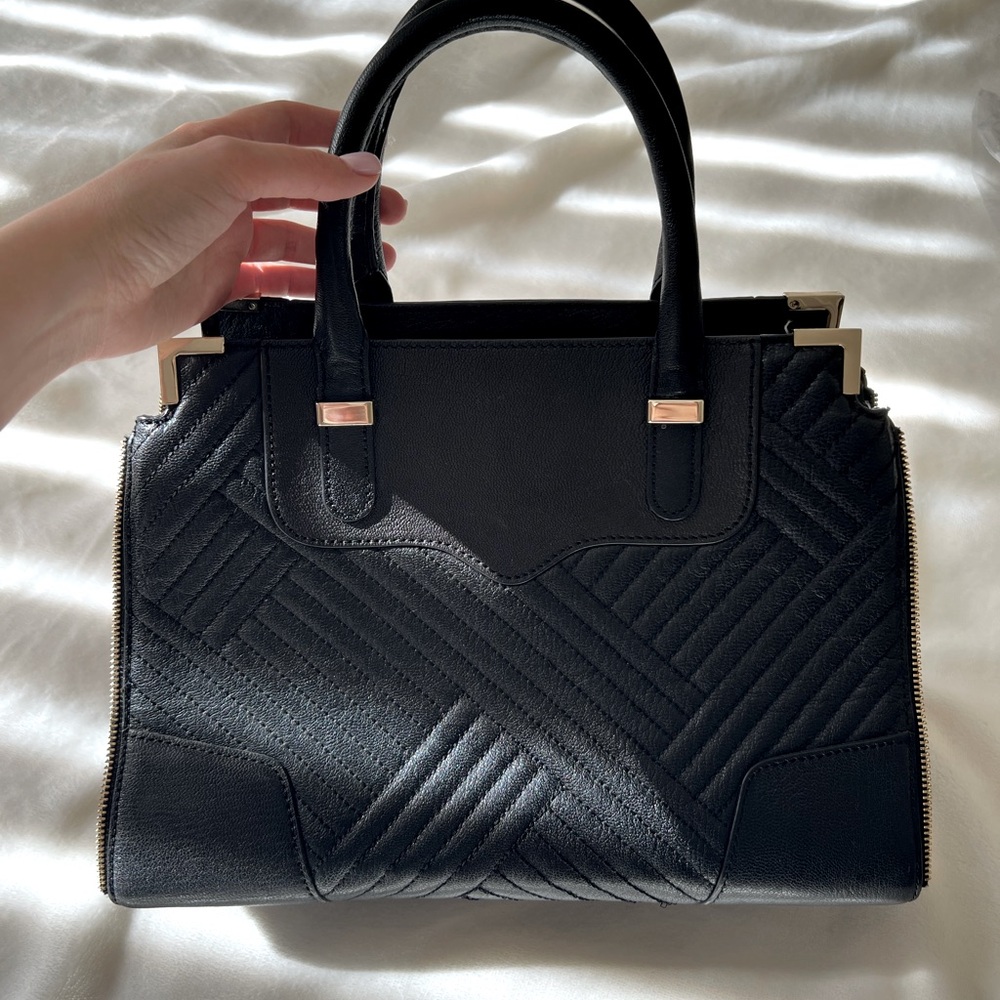 REBECCA MINKOFF BLACK HANDBAG